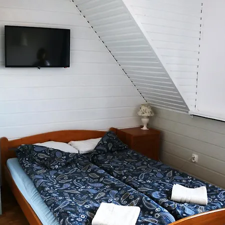 Bed & Breakfast Drugi Dom